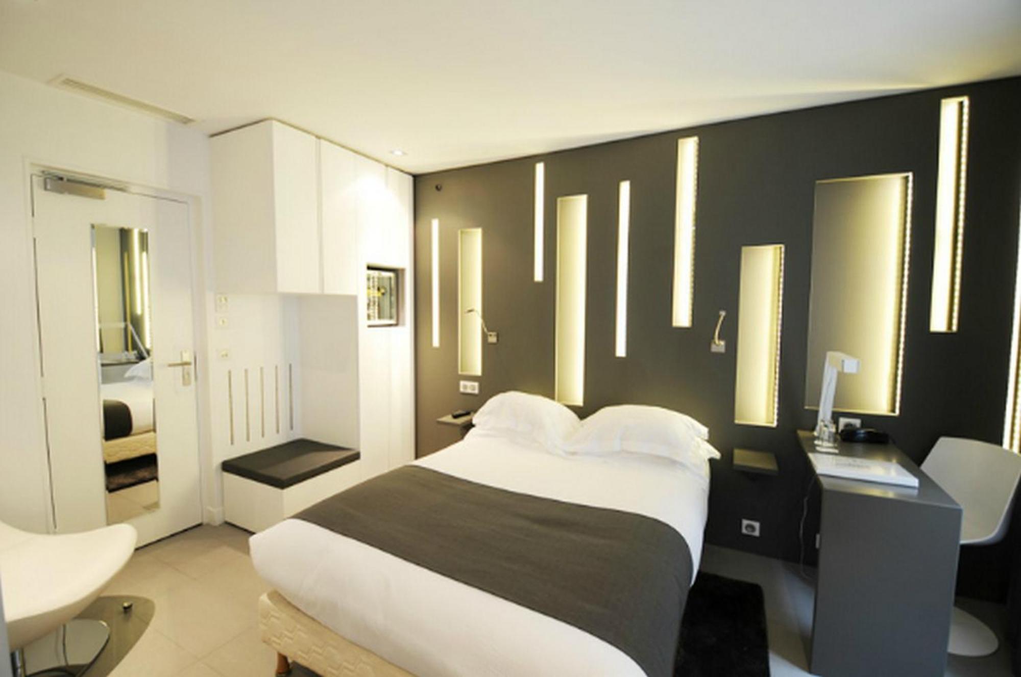Hotel Arc De Triomphe Etoile París Habitación foto